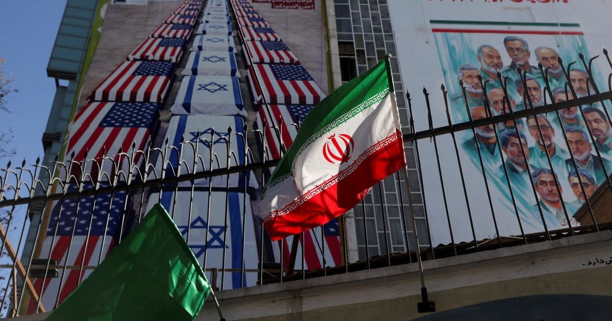 Presioni ushtarak amerikan  Irani fortifikon lokacionet bërthamore