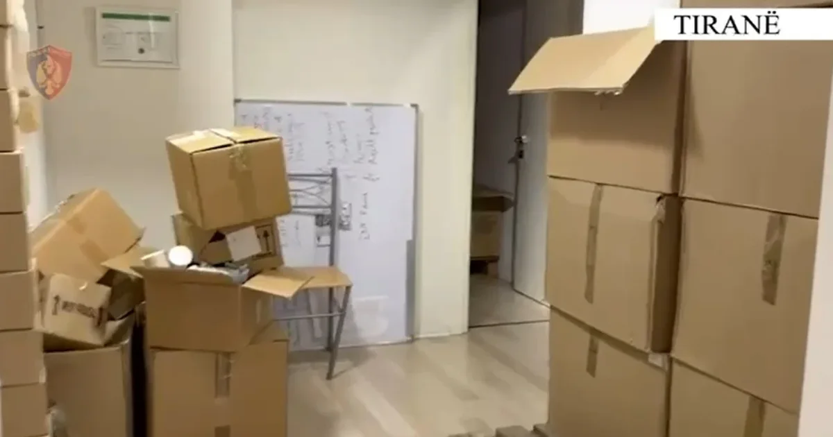 Zbulohet magazina me medikamente mjekësore të skaduara në Tiranë  shpallet në kërkim administratori