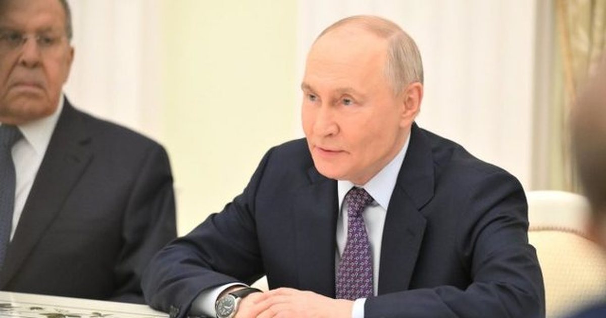 Ka vend për PANIK  Putini thekson rëndësinë e forcave bërthamore në Ditën e Mbrojtësit të Atdheut