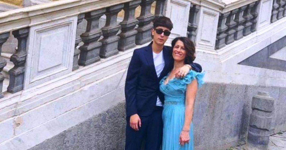 Tragjedi në Itali  20 vjeçari shqiptar dhunoi nënën dhe u hodh në det  gjendet trupi i pajetë