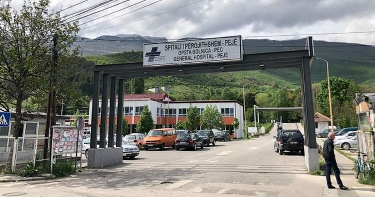 Një i mitur sulmon me thikë bashkëmoshatarin në Pejë  Arrestohet menjëherë pas ngjarjes