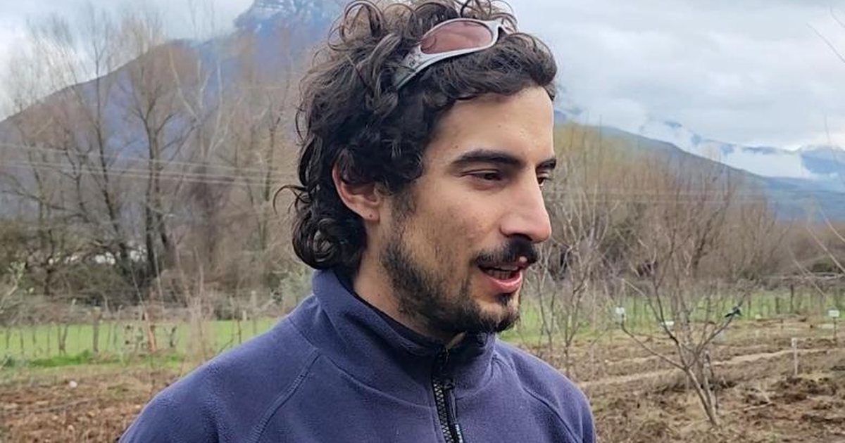 Vjosa  lumi i fundit i egër në Europë  25 të rinj nga mbarë bota mbjellin 3 mijë pemë  Pietro  Objektivi është pyllëzimi