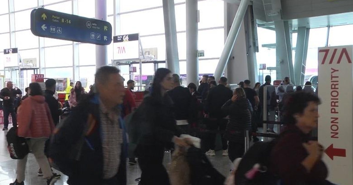 Rënia e parë pas pandemisë  në janar erdhën më pak turistë  INSTAT  1 në 2 të huaj që vizituan Shqipërin ishin nga Kosova