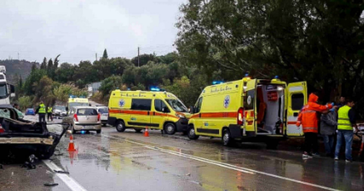 Përplasi 11 vetura ndërkohë që ishte nën efektin e alkoolit në timon  shoqërohet nga policia 60 vjeçarja