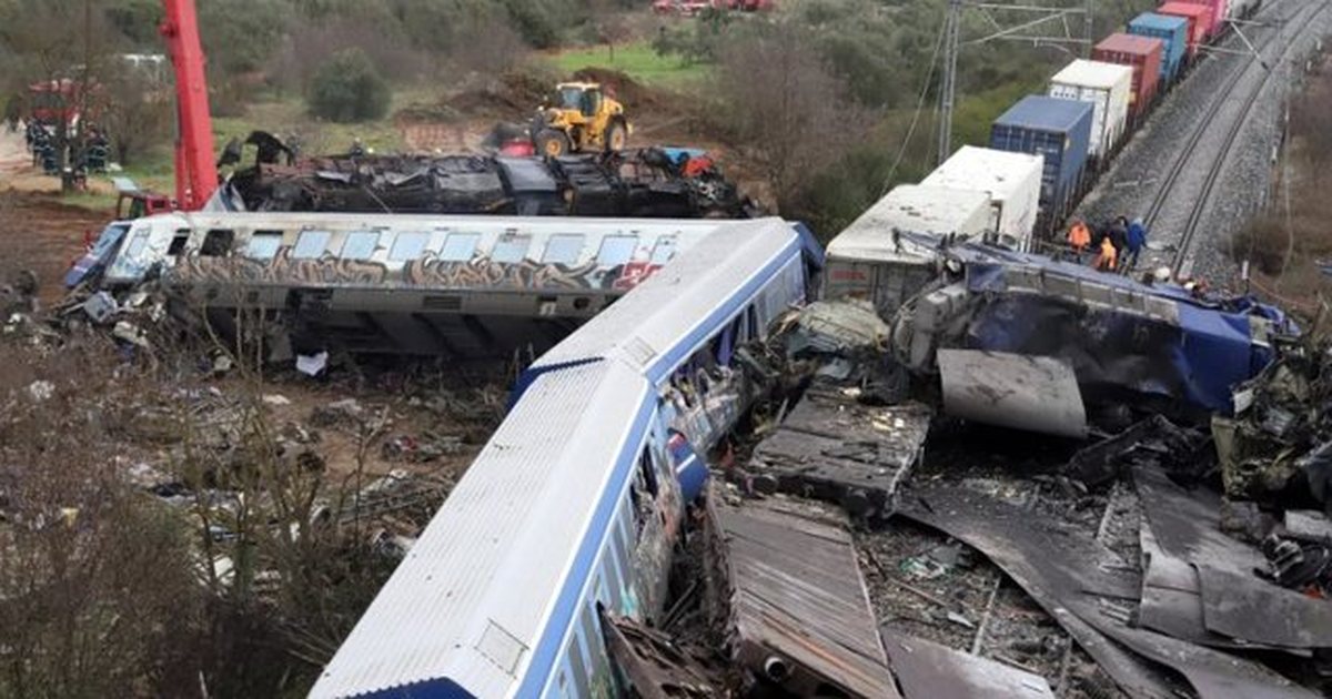 Tragjedia e Tempit me 57 viktima  flet babai i emigrantit shqiptar  Çfarë po mbulon qeveria greke