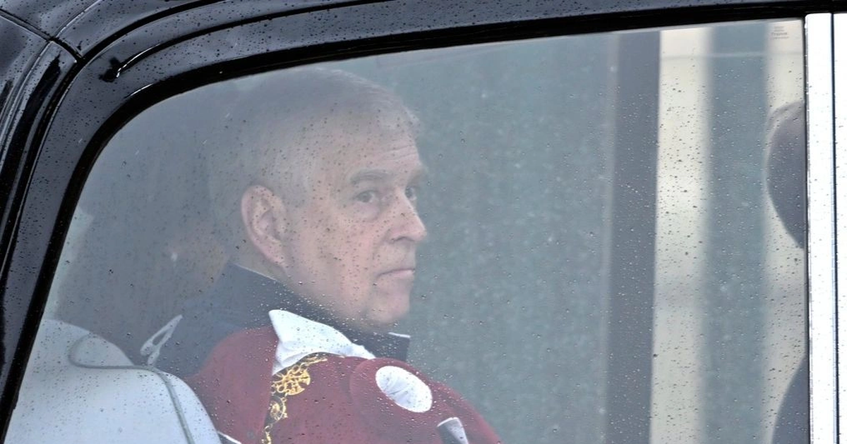 Ish princit Andrea i ndalohet të hipë në kalë ndërsa vazhdojnë hetimet