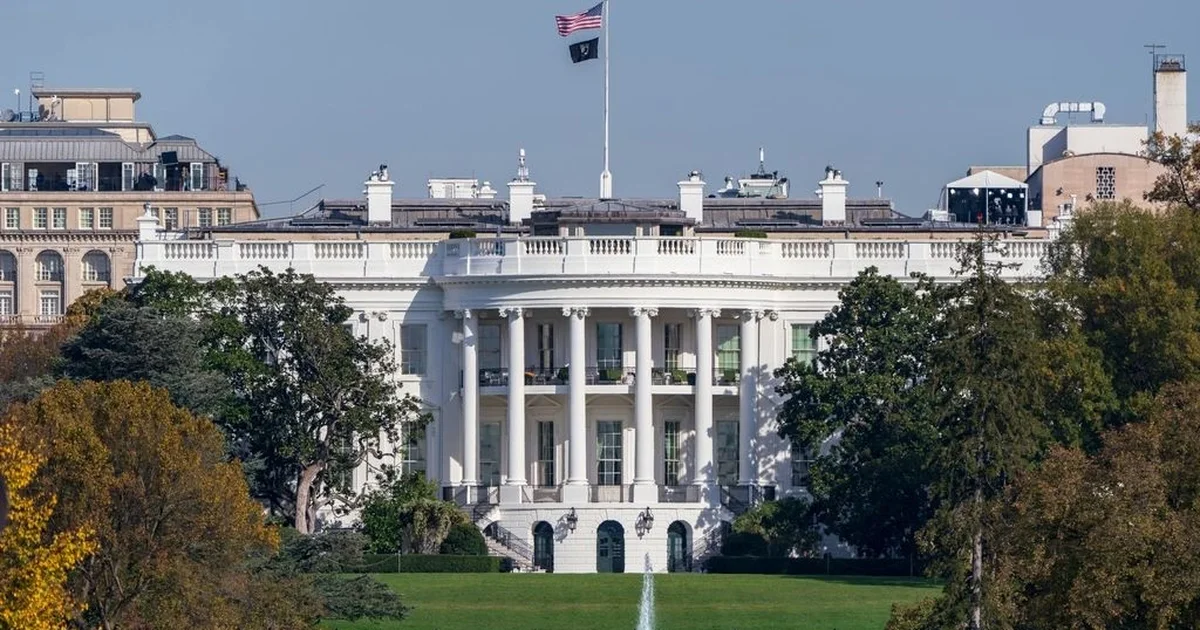 Shtëpia e Bardhë  Operacioni  Epic Fury  vazhdon pa u pakësuar   Irani gati për bisedime