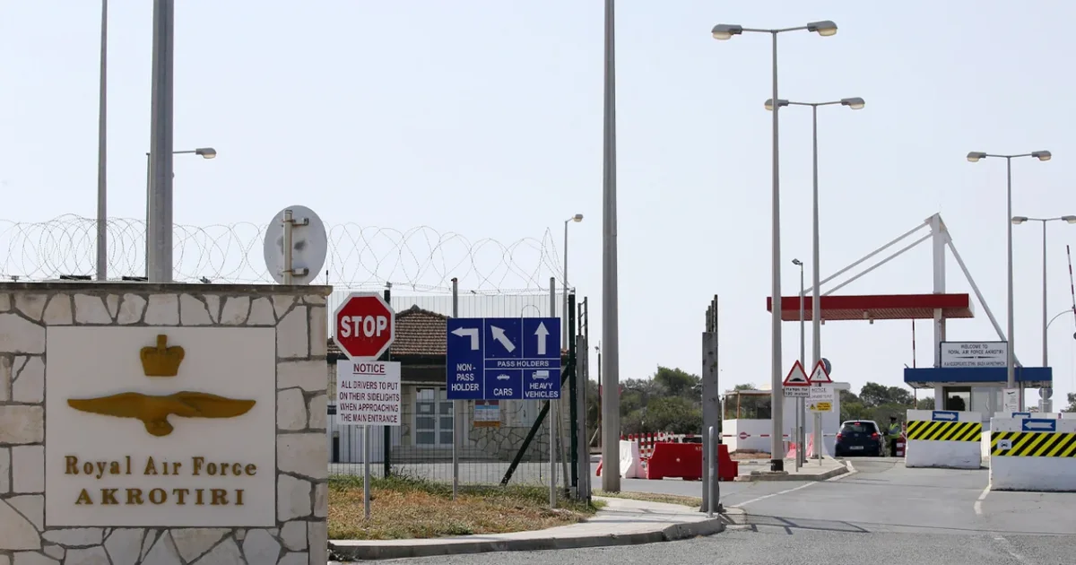 Qiproja vendi i parë i BE së që goditet nga Irani  sulm i dyfishtë ndaj bazës britanike në Akrotiri