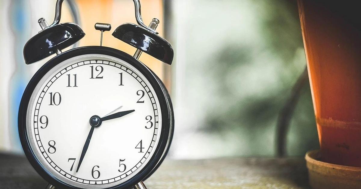  Ora e Verës 2026  Kur lëviz ora një orë përpara  Ja pse këtë vit data ndryshon