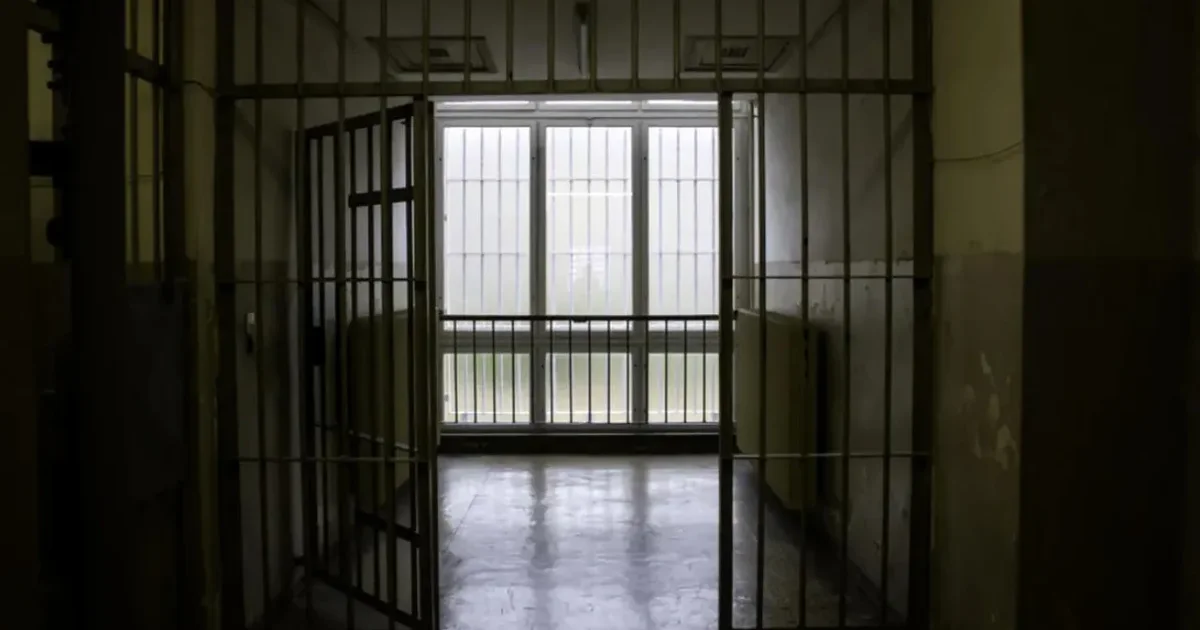 Shqiptarët zënë vendin e parë në qelitë greke  renditen në krye të listës së të burgosurve të huaj