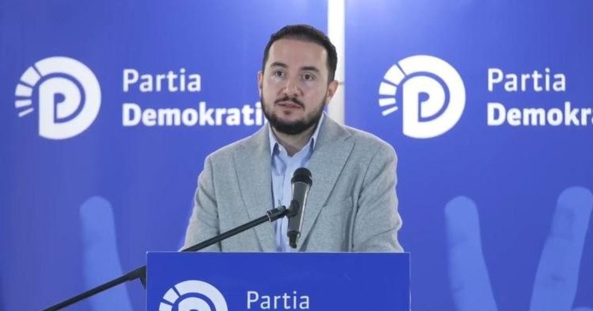  Berisha të japë llogari për humbjet   Salianji nga Vlora  Prej vitesh të njëjtat figura flasin  kodra pas bregut 