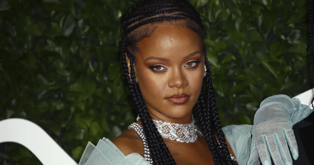 Los Angeles  Të shtëna me armë në shtëpinë e Rihannës   Arrestohet një tridhjetëvjeçare