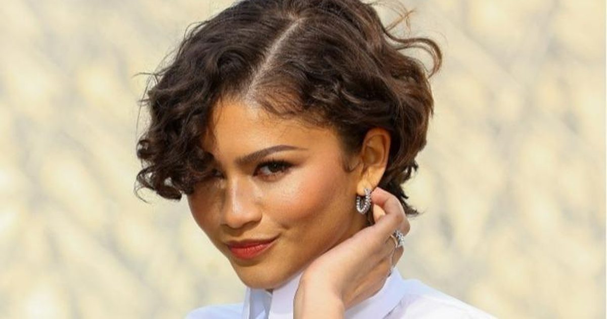  E humbët dasmën   Zendaya shfaqet për herë të parë në publik me unazën e martesës