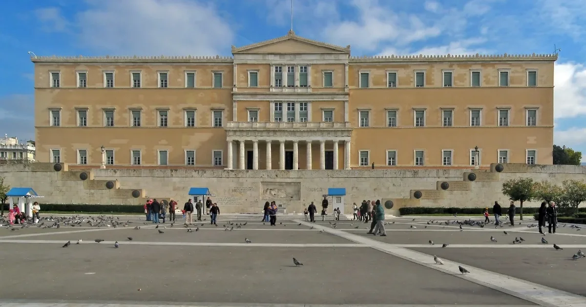 Rritja e çmimeve nga lufta në Lindjen e Mesme  qeveria greke ndërhyn me masa emergjente për ushqimet dhe karburantet