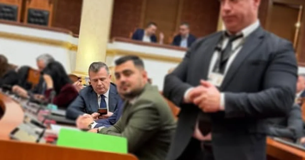 Gardisti merr në mbrojtje të veçantë Taulant Ballën  Noka  Frikacaku 0900 thyen rekordin e pështirësisë