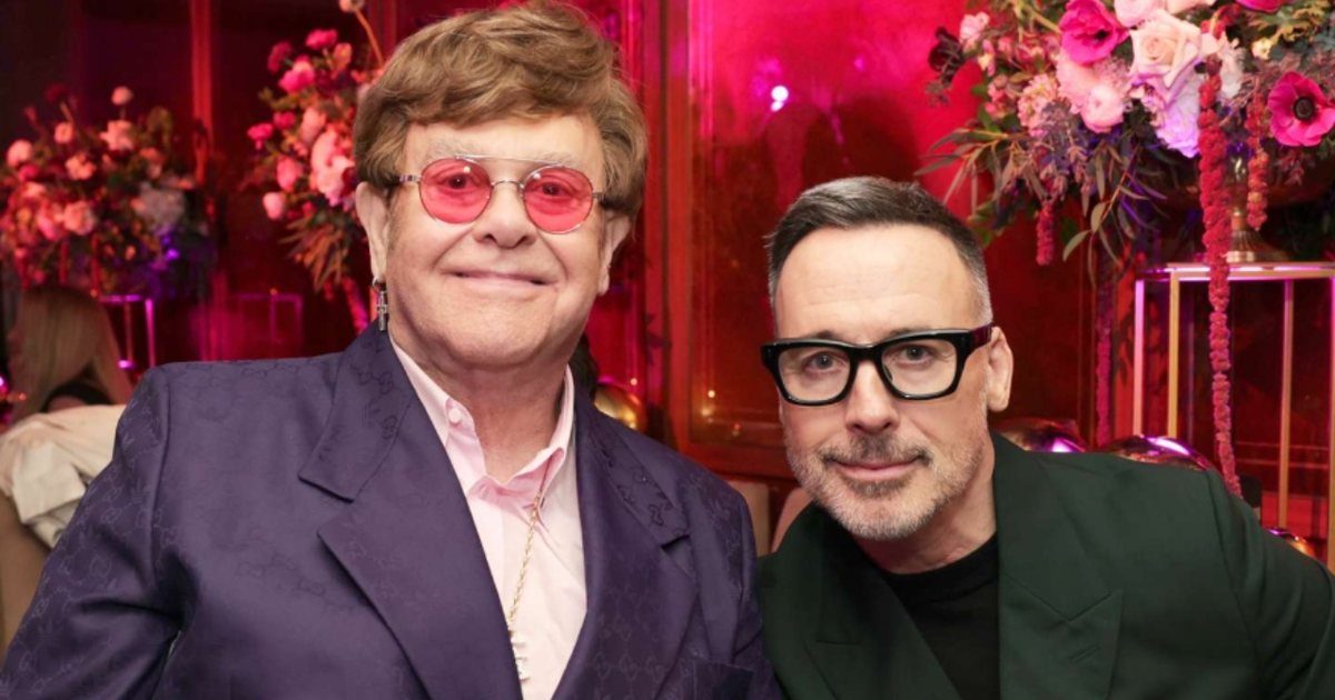  Nuk është e lehtë    Bashkëshorti i Elton John zbulon detaje për gjendjen e këngëtarit pas problemeve me shikimin