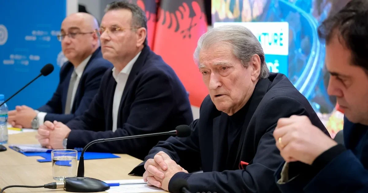  Rama i mbylli dyert drejtësisë   Berisha  Mbrojti Ballukun për të shpëtuar veten