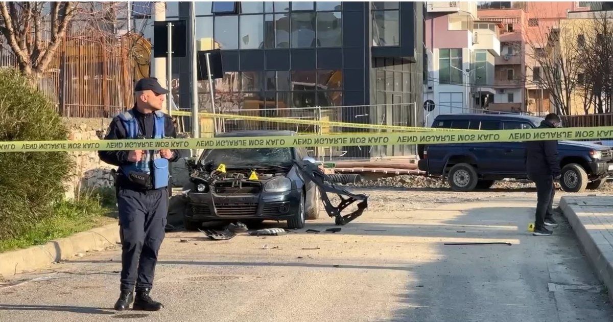 Shpërthim me eksploziv në makinën e zyrtarit të policisë