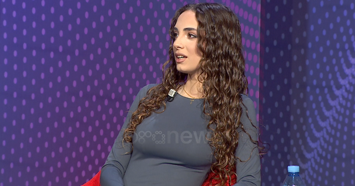  E nisa në ekipin e çunave   Futbollistja Klleci rrëfen fillimet e saja në futboll dhe ngjitjen drejt kombëtares së vajzave