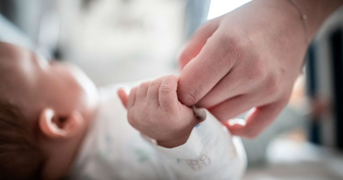 Rikthehet në banesë foshnja 2 muajshe që humbi jetën  emigranti mbulon shpenzimet