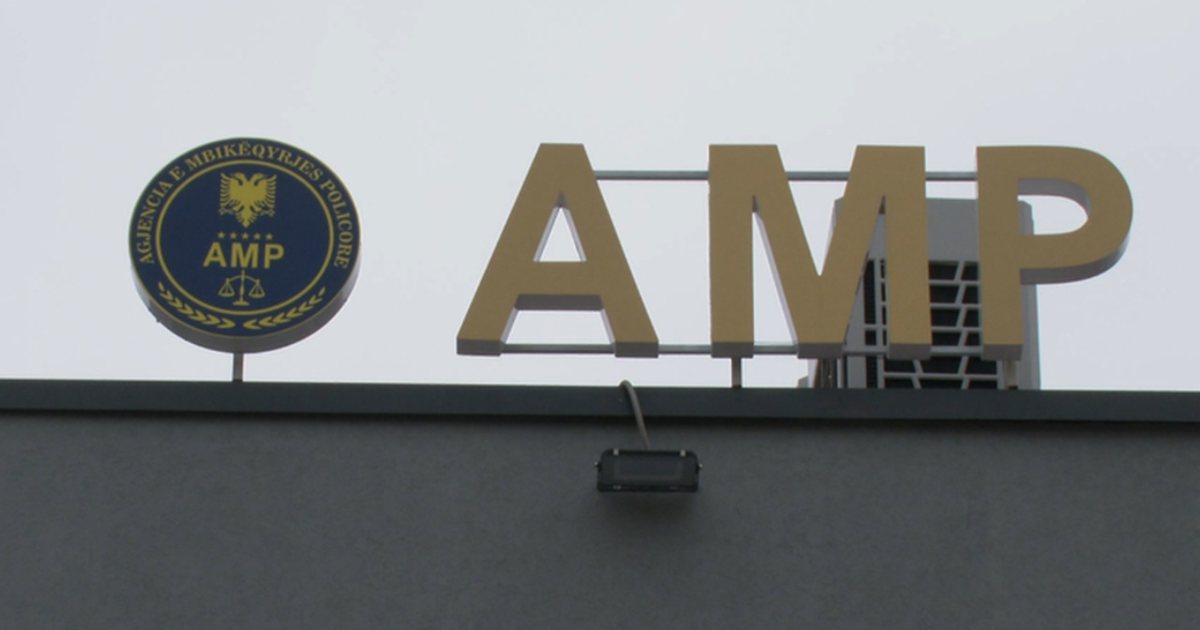I akuzuar për dy vepra penale  AMP ndalon punonjësin e policisë në Tiranë  EMRI 