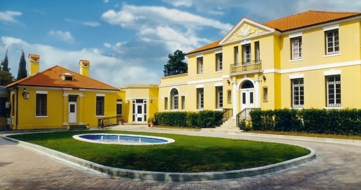  Objektet diplomatike në shënjestër   Ambasada e SHBA në Tiranë njoftim URGJENT për situatën e luftës  Tregoni kujdes