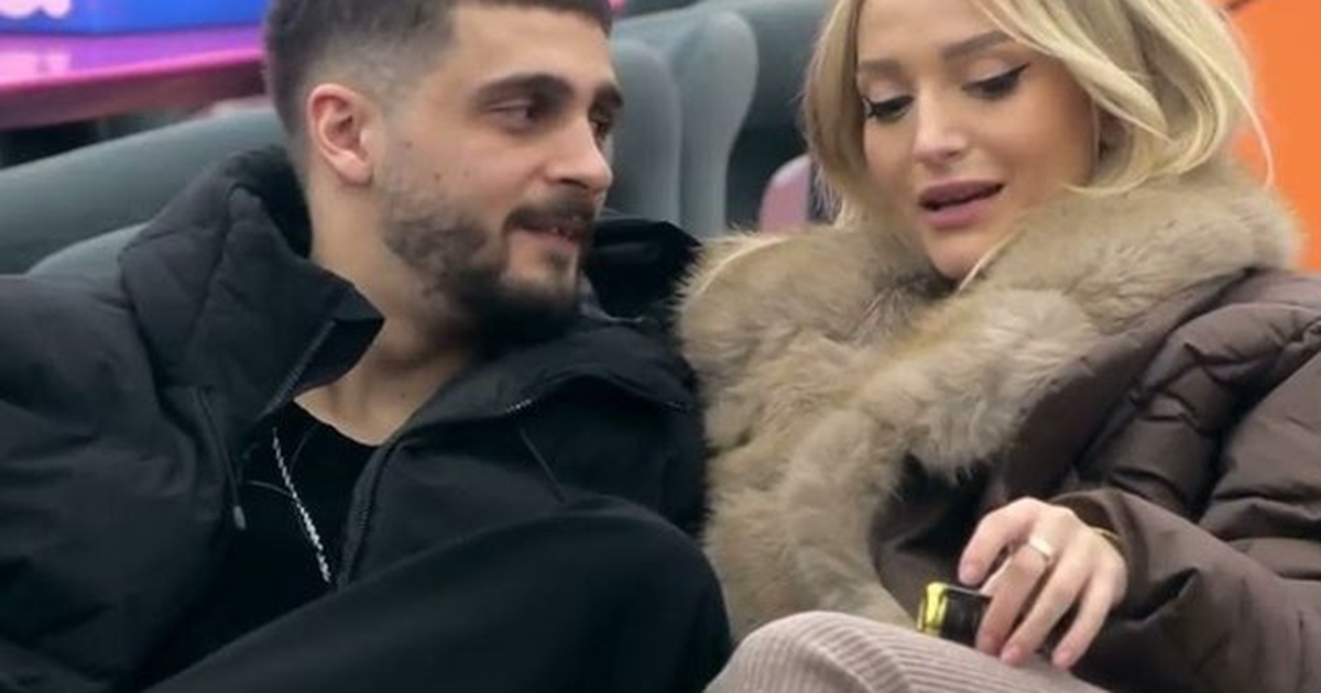 Selin  Gimbon sikur e kam kërkuar me laps dhe letër  më ka pëlqyer që ditën e parë