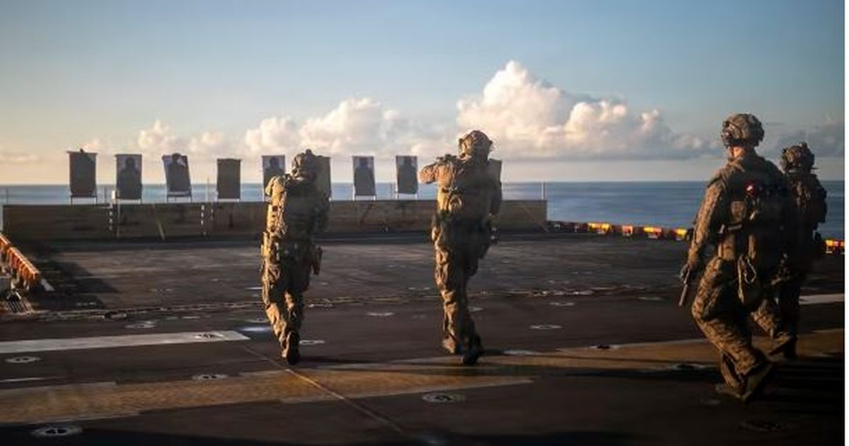 E premtja  afati i fundit i Trump për Iranin  WSJ  Mijëra marinsa amerikanë do të mbërrijnë në Lindjen e Mesme