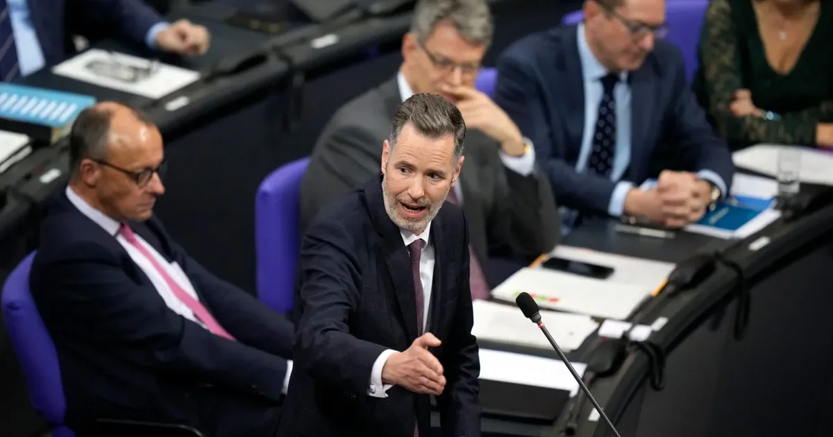 Gjermani   Kryetari i FDP së jep dorëheqjen pas humbjeve në zgjedhjet e fundit shtetërore