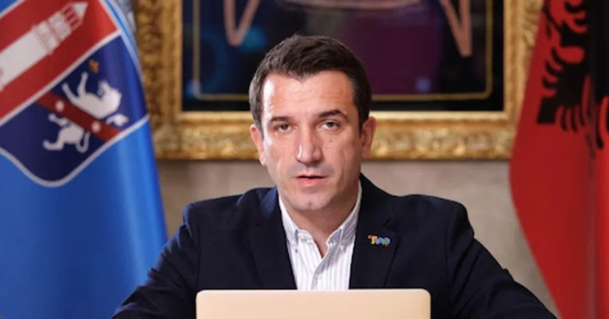 Debatet në gjyqin e Veliajt  Shtyhet seanca  avokati Plarent Ndreca përplaset me SPAK  Nuk është njohur me aktet hetimore