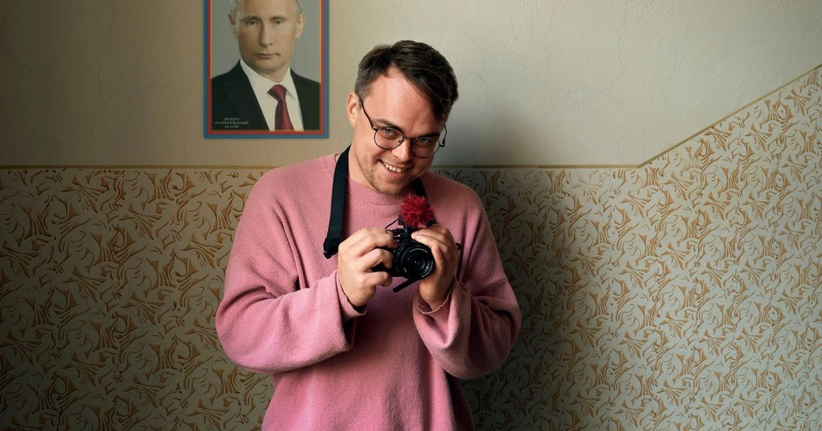 Filmi fitues i çmimit Oscar  Z  Askush kundër Putinit  është ndaluar në Rusi   Ai promovon ekstremizmin 