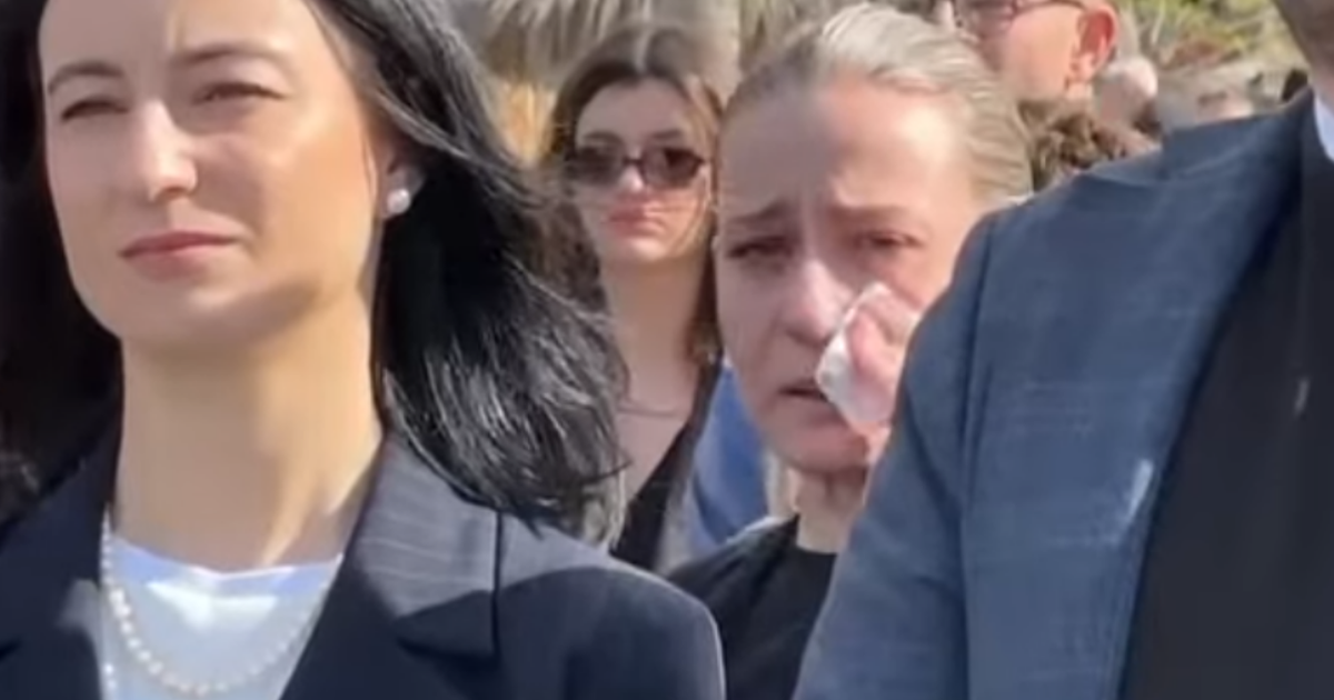 Përkujtohet tragjedia e Otrantos  përlotet ministrja Ismaili  Ka lënë një shenjë që nuk mund të zbehet kurrë