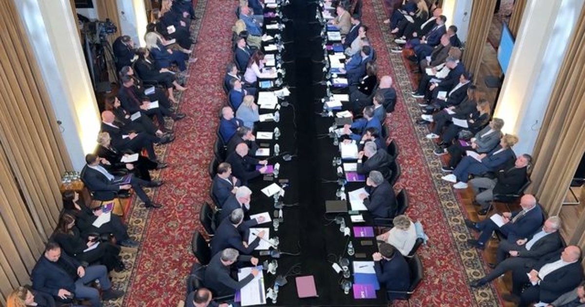 PS  4 opsione territoriale  Reforma  mazhoranca propozon variantet për ristrukturimin e bashkive