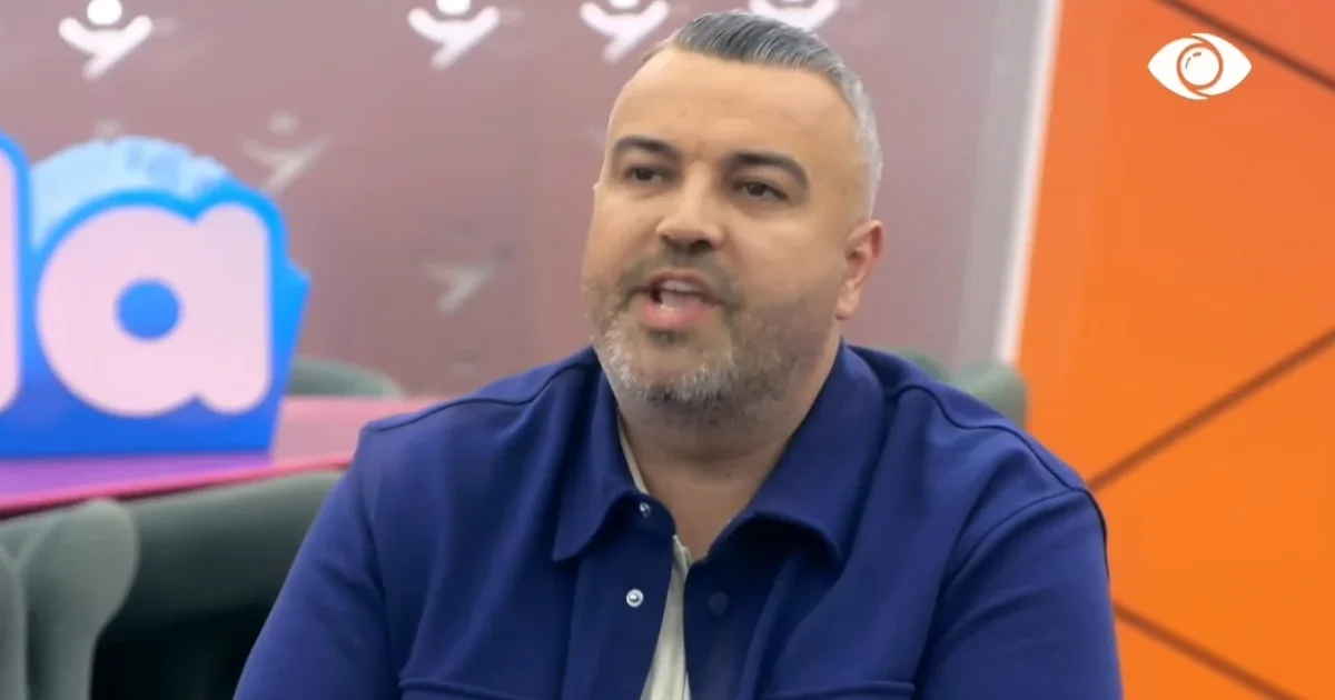 Surprizon Rogerti  Zbulon 5 finalistët  ja kush shkon i pari