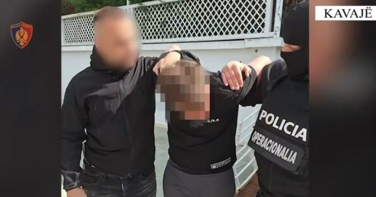 EMRI  Futet me armë në lokal  kanos klientët dhe godet pronarin  arrestohet nga Policia 28 vjeçari në Kavajë