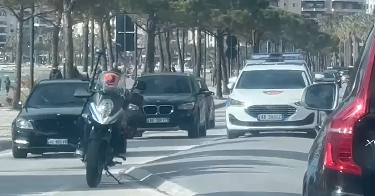 Plas SHERRI në Lungomare  3 persona rrahin pronarin e restorantit në sy të turistëve  përfundon në spital