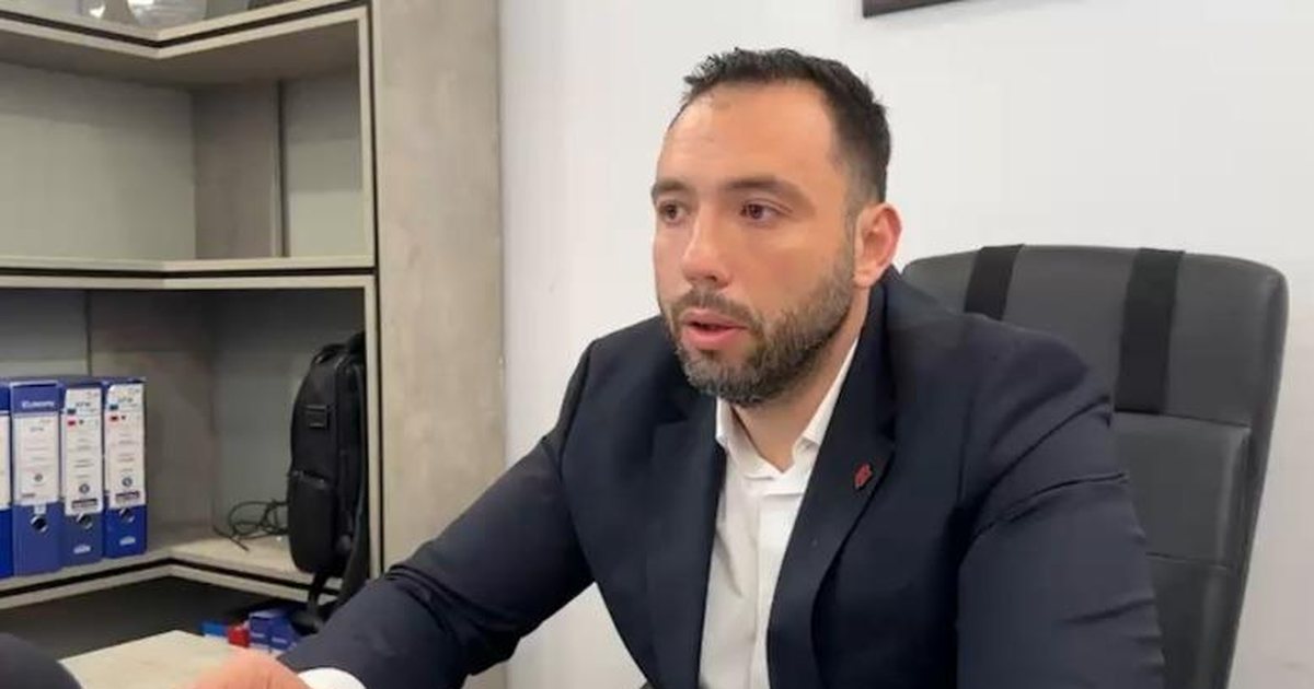 Klevis Kaso merr  në dorë  ujësjellësin e Vlorës  Strategji dhe investime të reja për furnizimin me ujë