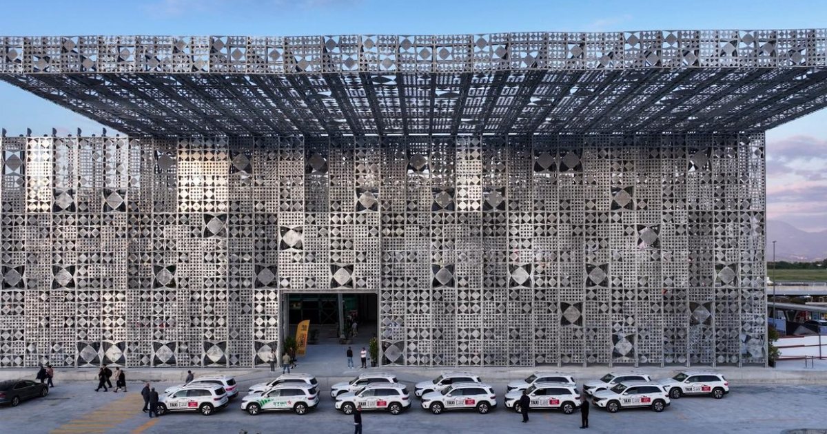 Bum investimesh dhe bileta të lira  aeroporti i Tiranës kthehet në pikë referimi