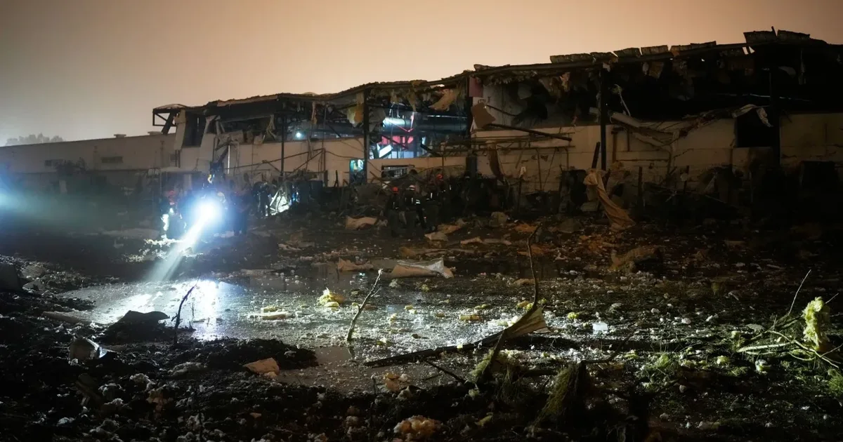 VIDEO  Raketë balistike iraniane godet qytetin izraelit Petah Tikva