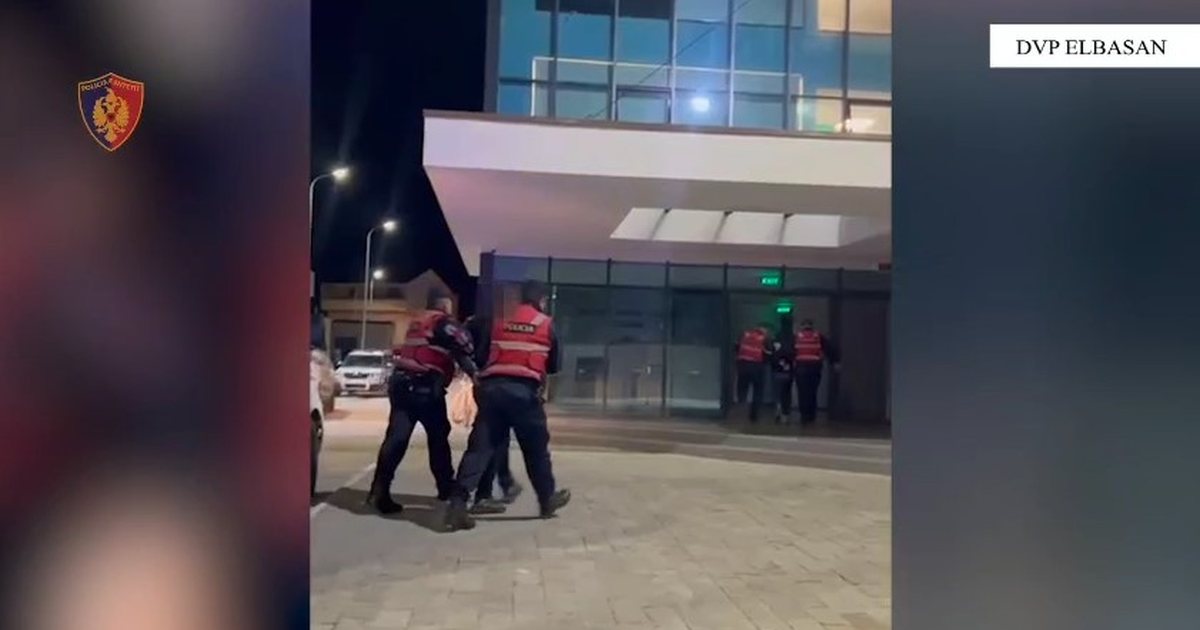 Iu gjetën në makinë lëndë narkotike gati për shitje  arrestohet në Elbasan 37 vjeçari