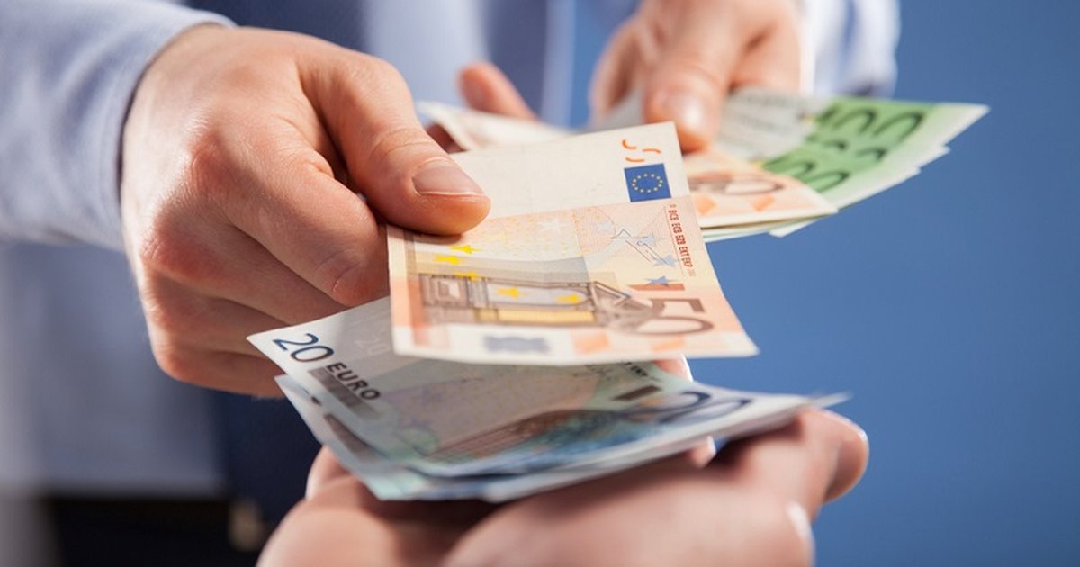 Nisin aplikimet për kompensim të pagës minimale  Ja kush përfiton  GRAFIKA 