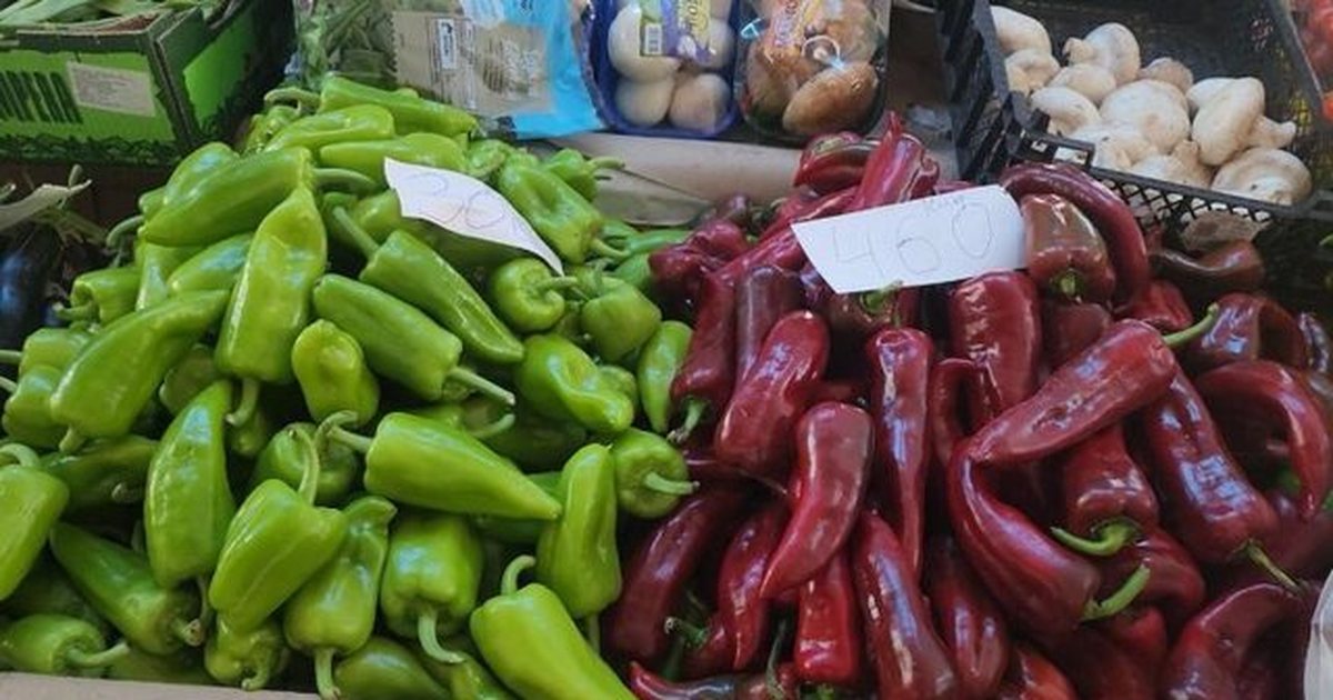 Rritet çmimi i frutave dhe perimeve  Domatet arrijnë 400 lekë kg