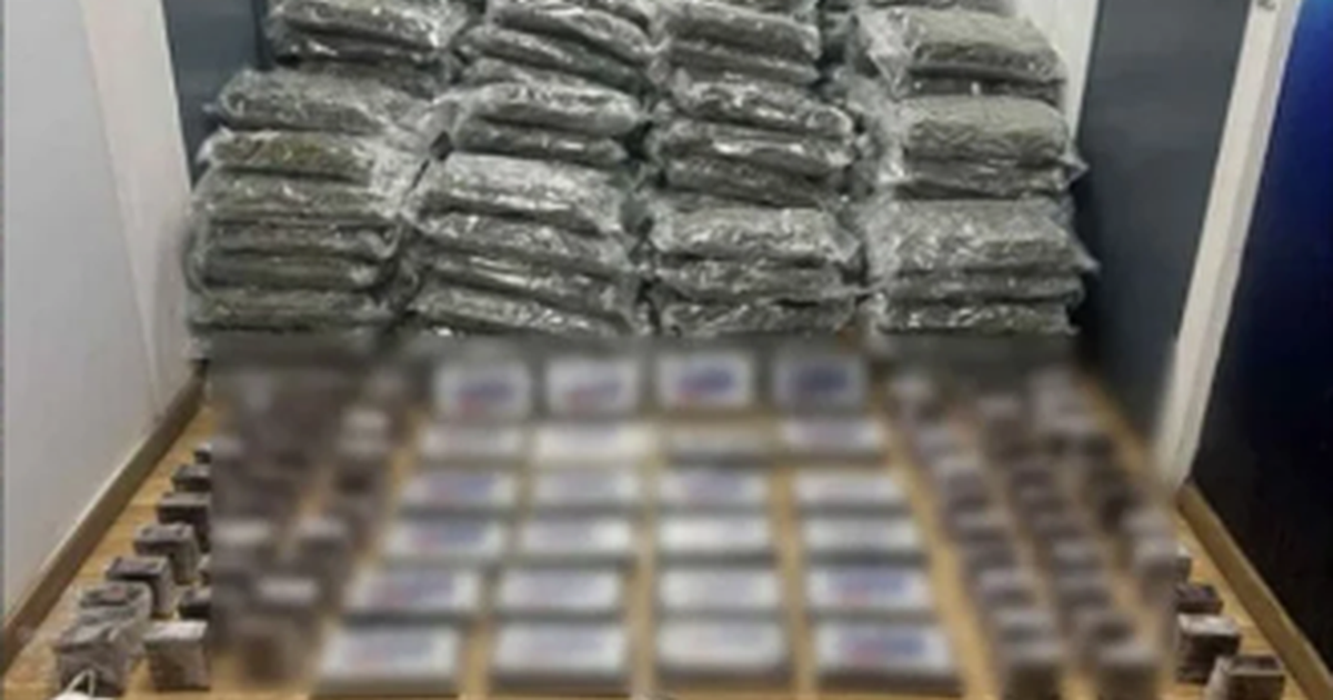 Athinë  Arrestohen tre persona për trafikim lëndësh narkotike me vlerë 2 5 milionë euro