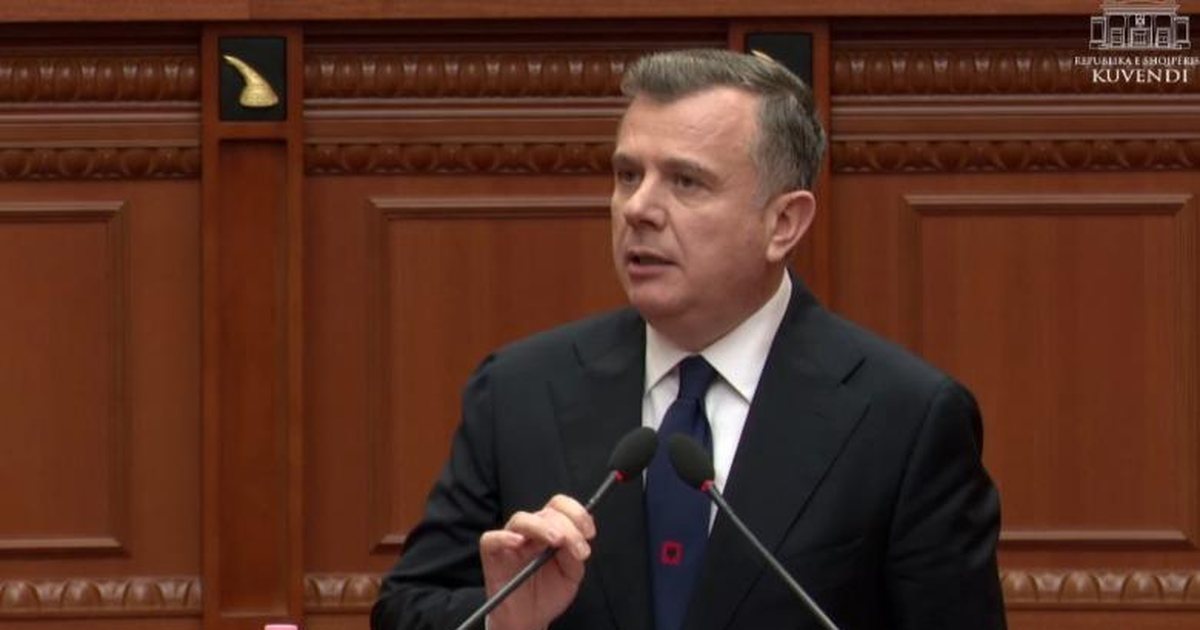 Balla justifikohet në Kuvend për naftën  Çmimi nuk varet nga ne  është krizë globale 