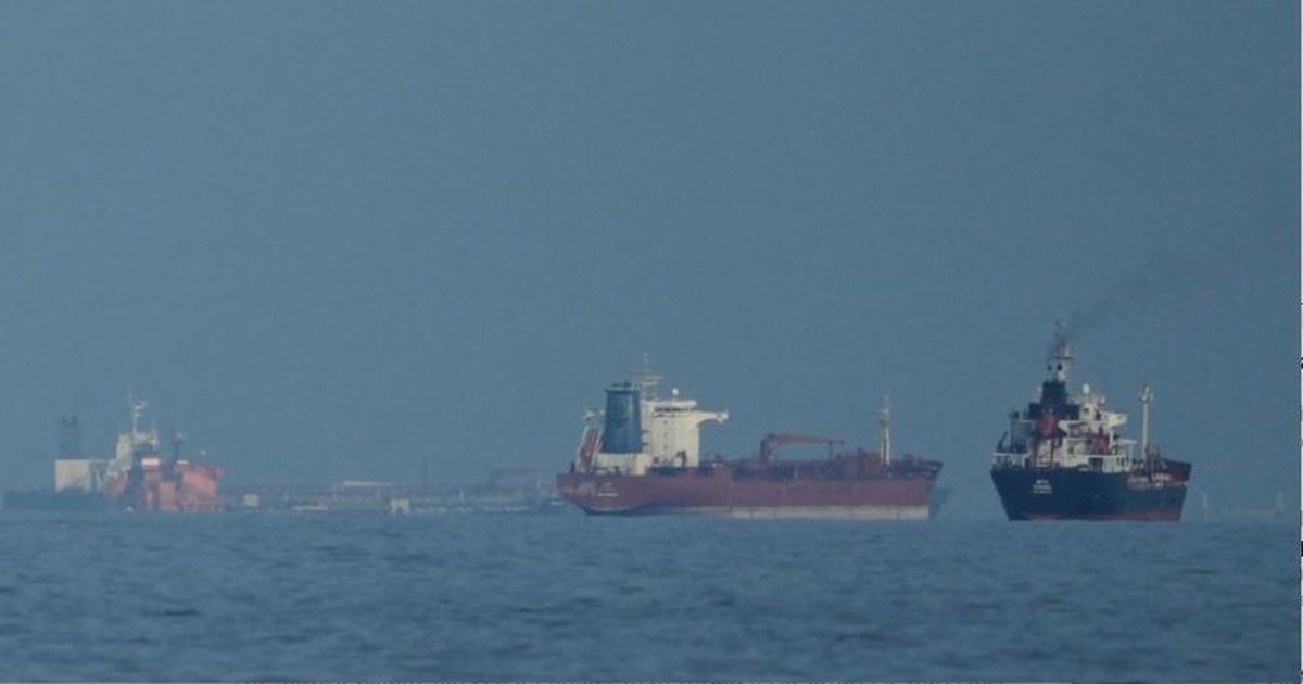 Anija e parë jo iraniane e naftës kalon Hormuzi që nga armëpushimi