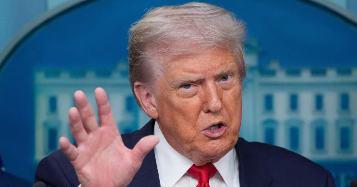 Trump kritikon Iranin  Po lejon kalimin e naftës në Ngushticën e Hormuzit në mënyrë të pandershme