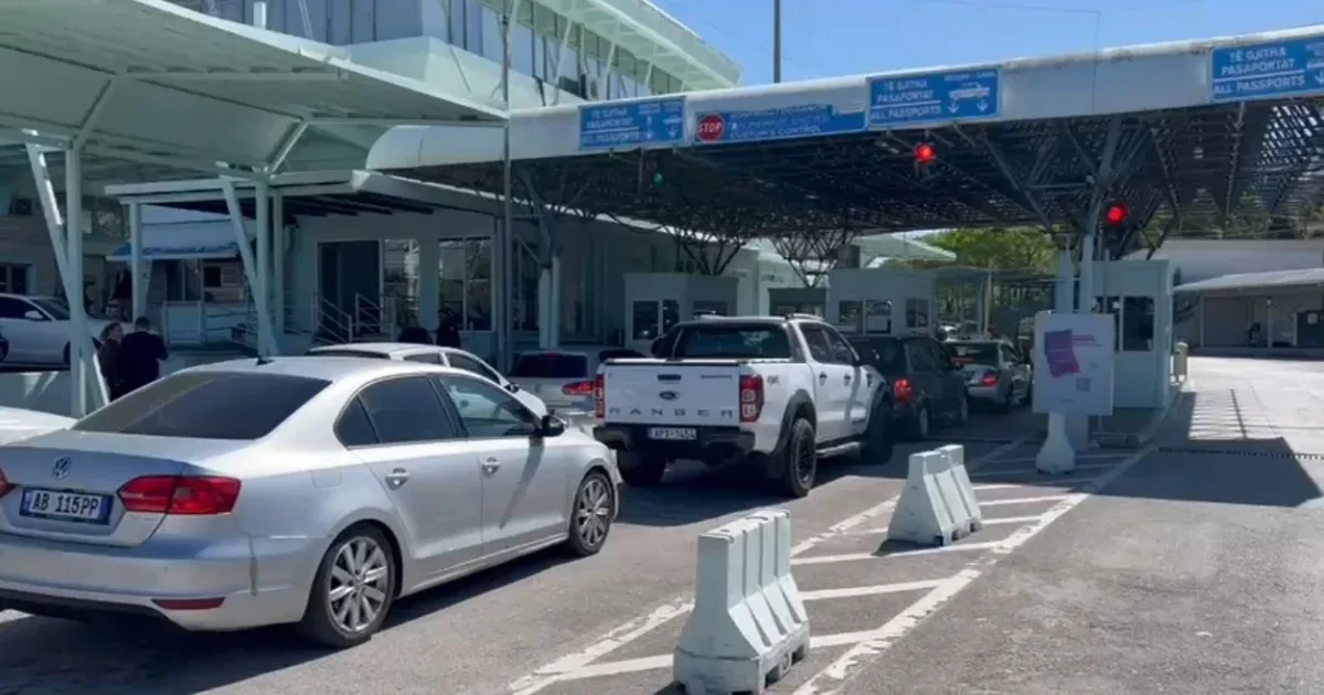 Pashkët Ortodokse  fluksi lartë hyrje daljesh në Kakavijë  mbi 10 mijë persona lëvizën në 24 orë