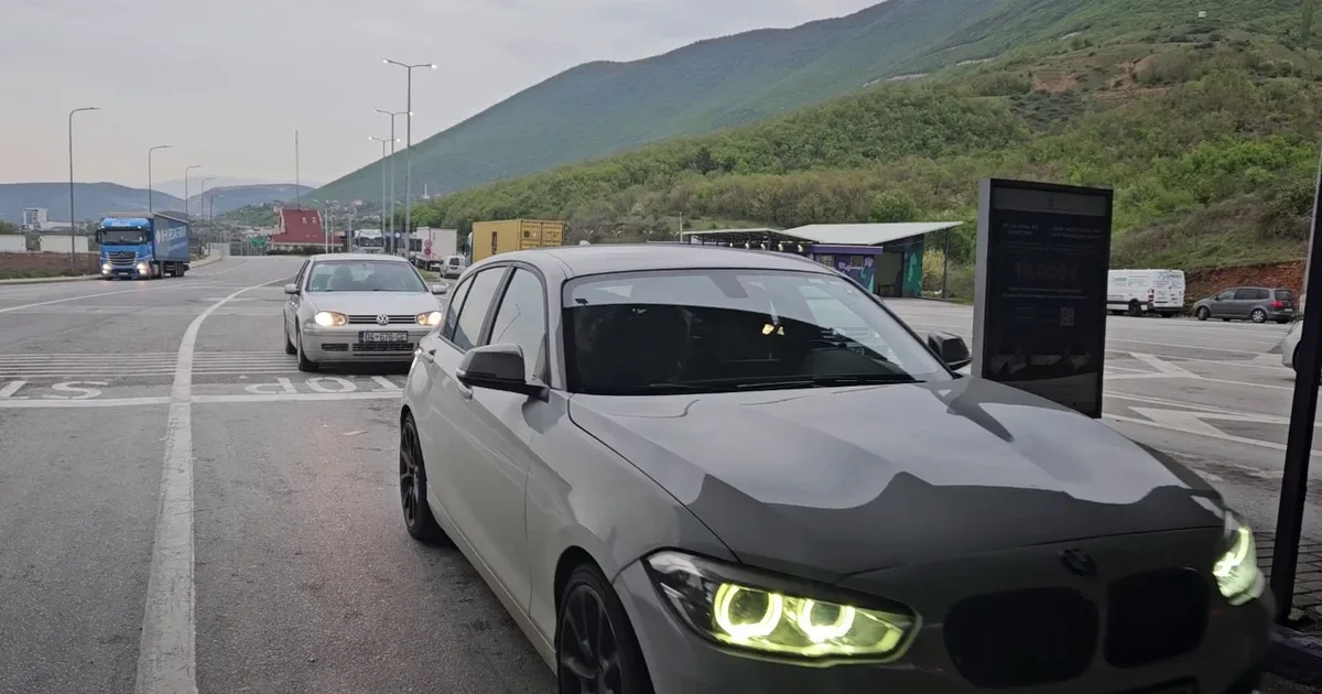 Fluks i lartë lëvizjesh në pikën kufitare të Morinës gjatë 24 orëve të fundit