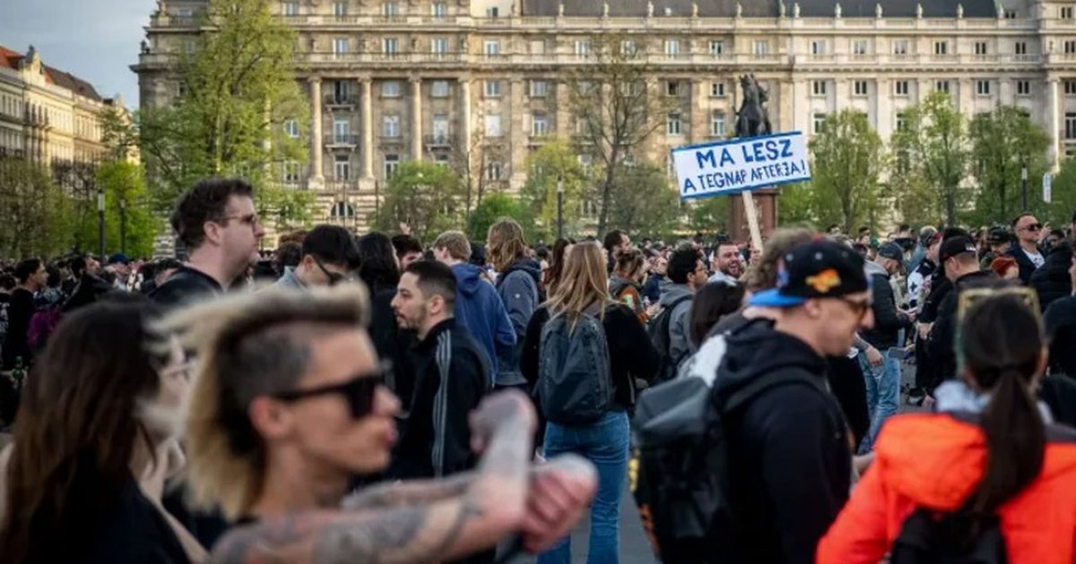 Përfundojnë votimet parlamentare në Hungari  sondazhi  Opozita 55   partia e Orbanit vetëm 38 
