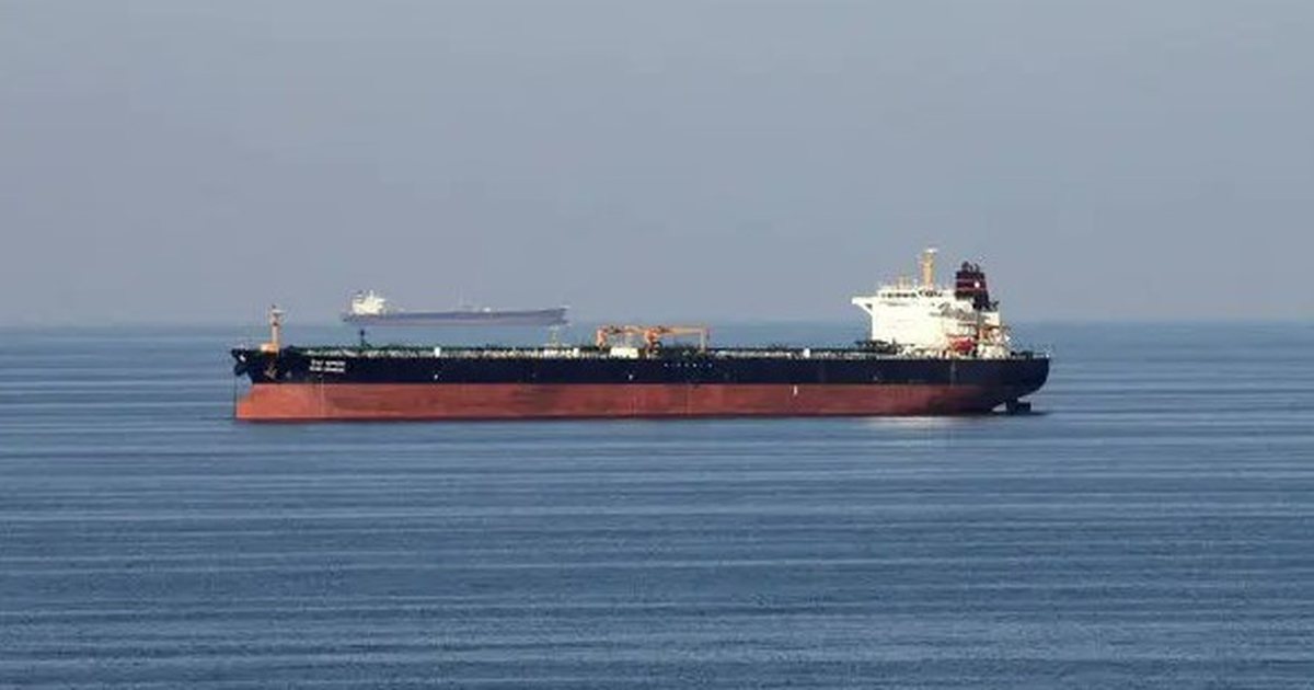Tankeri i tretë i lidhur me Iranin hyn në Gjirin Persik përmes Ngushticës se Hormuzit